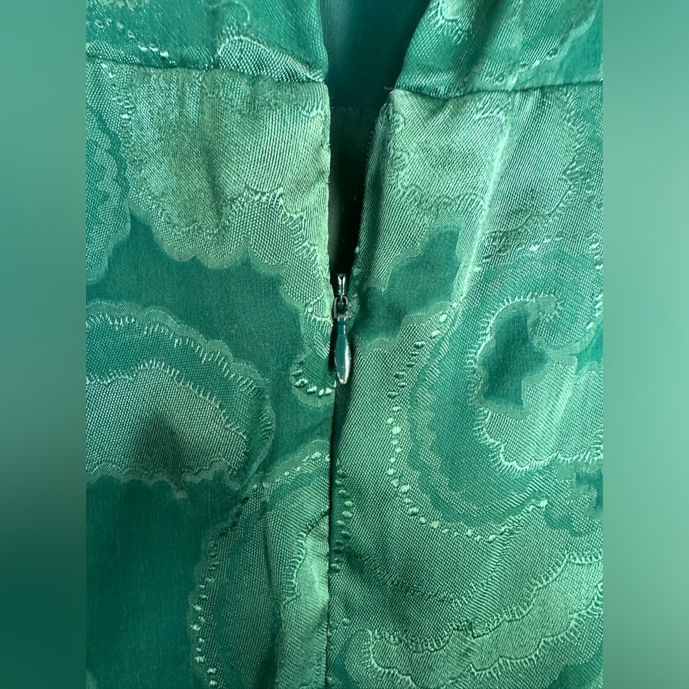 SALONI Size 10 Silk Mock Neck Long Sleeve Rina B Dress in Green - Picture 9 of 12